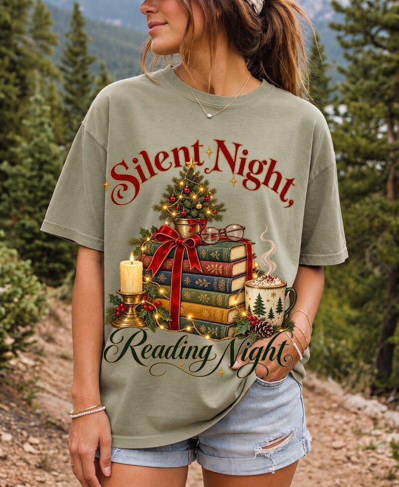 Стопка рождественских книг «Silent Night, Reading Night»