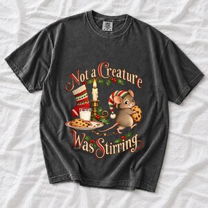 Мышка крадёт печенье Санты «Not a Creature Was Stirring»