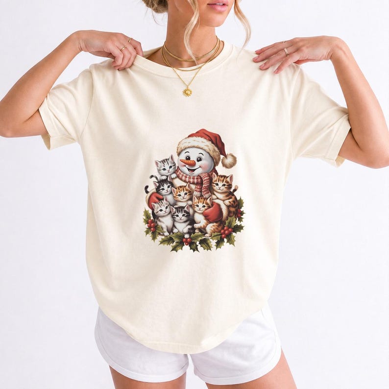 Comfort Colors Snowman Cats Christmas Shirt, Retro Snowman Kitten Tee, Christmas Cat Lover T-shirt, Cat Mom Holiday Shirt, Winter Cat Tee
