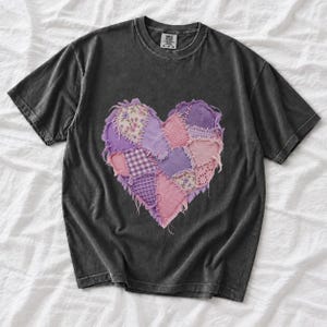 Comfort Colors Lavender Patchwork Heart Shirt, Quilt Heart Tee, Pastel Heart Valentine T-shirt, Valentines Day Heart Shirt Women