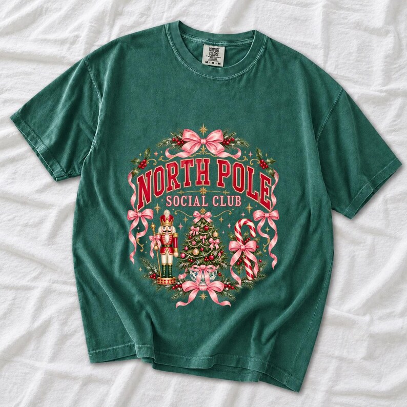 «North Pole Social Club» — whimsical preppy с бантами