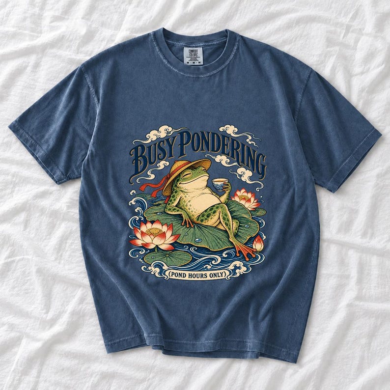 Лягушка «Busy Pondering (Pond Hours Only)»