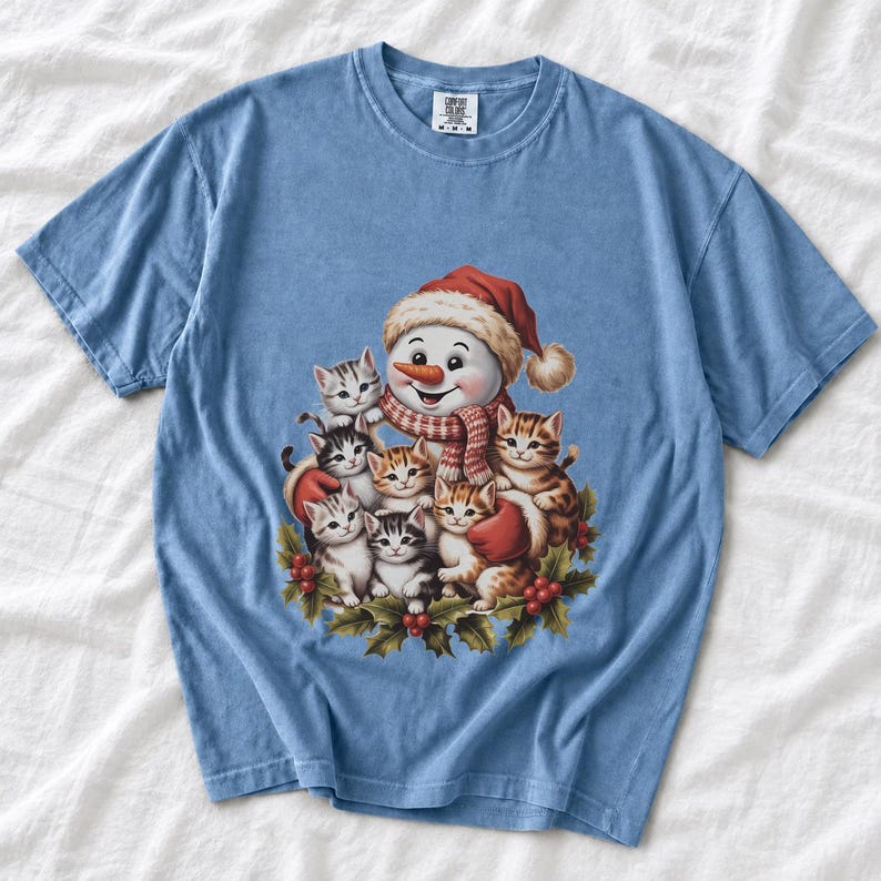 Comfort Colors Snowman Cats Christmas Shirt, Retro Snowman Kitten Tee, Christmas Cat Lover T-shirt, Cat Mom Holiday Shirt, Winter Cat Tee