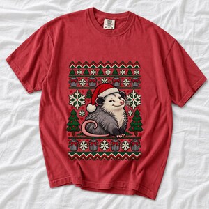 «Уродливый свитер» с опоссумом (faux knit)