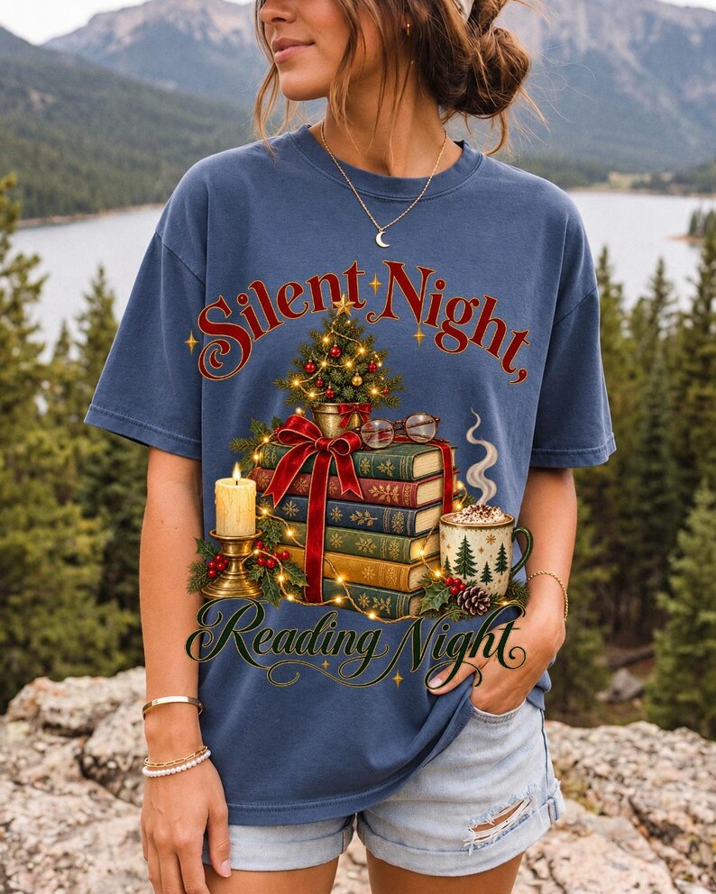 Стопка рождественских книг «Silent Night, Reading Night»
