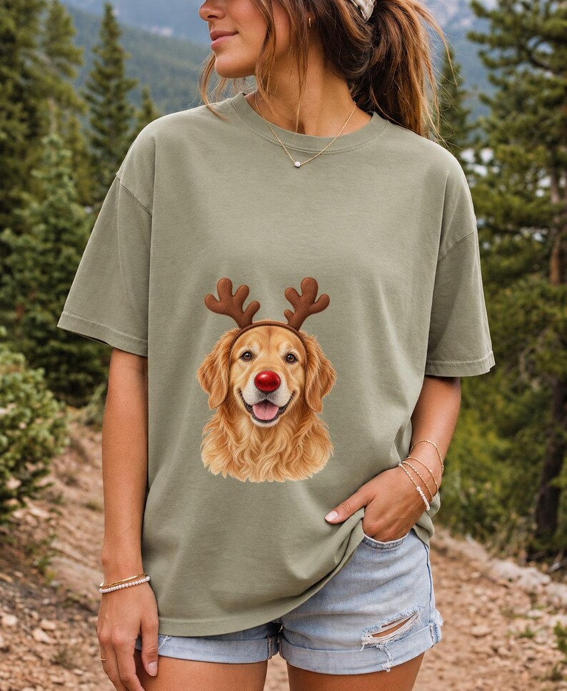 Comfort Colors Golden Retriever Christmas Shirt, Reindeer Golden Retriever Tee, Dog Christmas T-shirt, Golden Mom Holiday Shirt