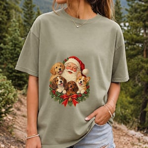 Comfort Colors Santa Puppies Christmas Shirt, Retro Santa Dog Tee, Christmas Dog Lover T-shirt, Dog Mom Santa Shirt Gift