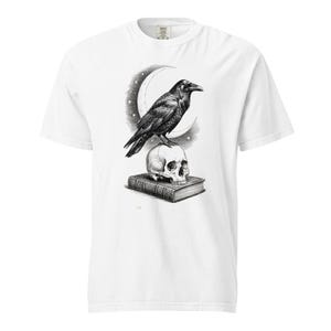 Rabenschädel-Shirt, Edgar Allan Poe Raben-T-Shirt, Comfort Colors Gothic Raben-T-Shirt, Mondkrähen-Shirt, Nevermore Raben-T-Shirt Bild 3