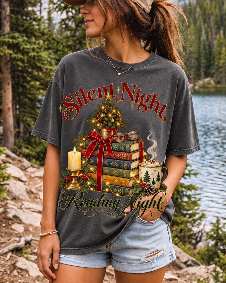 Стопка рождественских книг «Silent Night, Reading Night»