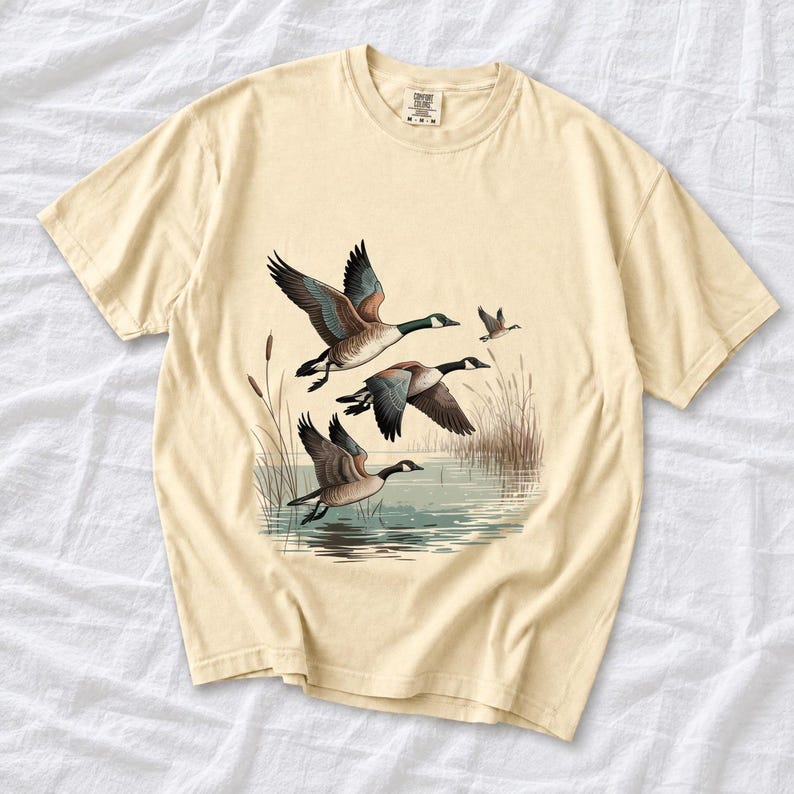 Comfort Colors Canada Goose Shirt, Retro Wild Geese Tee, Geese Pond Winter T-shirt, Waterfowl Hunting Shirt Gift, Goose Lover Tee