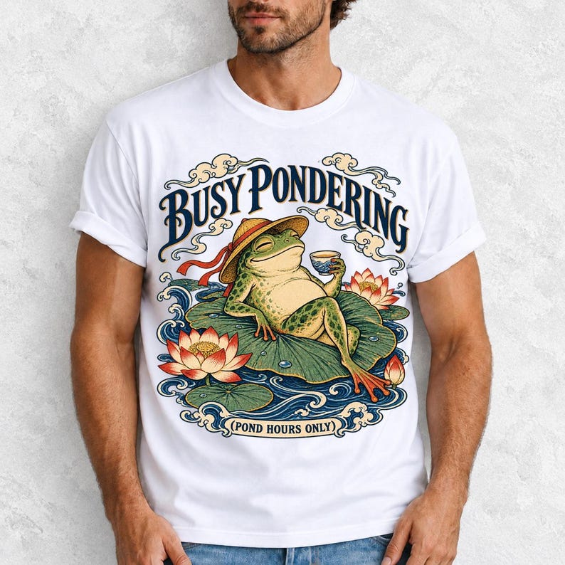 Лягушка «Busy Pondering (Pond Hours Only)»