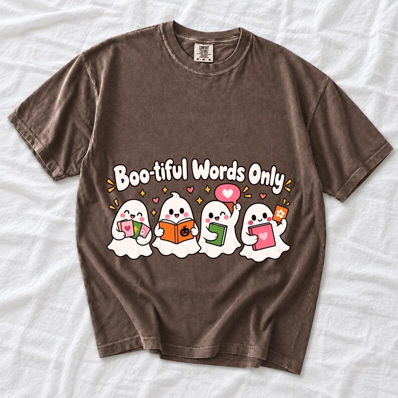 Four kawaii ghosts with flash cards, speech bubbles and books, text Boo-tiful Words Only
