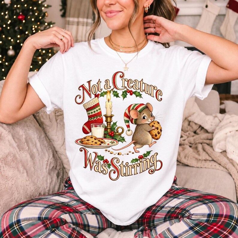 Мышка крадёт печенье Санты «Not a Creature Was Stirring»