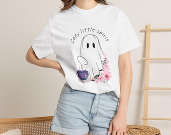 T-shirt Cozy Little Spirit fantôme avec thé et fleurs