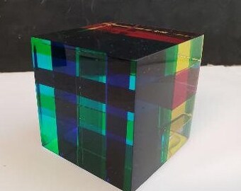 Signed Vasa Velizar Acrylic Lucite Cube Prism Sculpture Optical Op Art 3" 2934