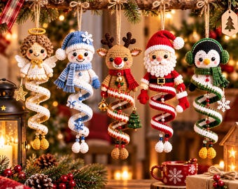 Julspiral Amigurumi-dekorationer Bundle, Virkad snögubbe, jultomte, ren, pingvin (PDF-mönster)