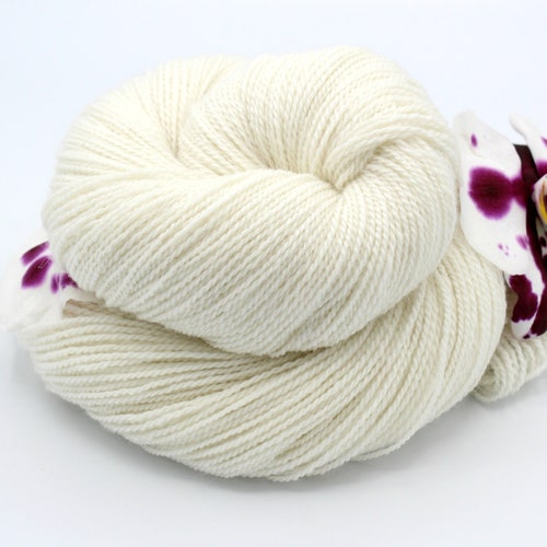 Lace Weight Yarn, Handspun 100% Merino shops Wool, 830 yards of All Natural 2ply yarn