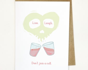 Tarjeta de felicitación con humor negro: No te unas a una secta, humor macabro.