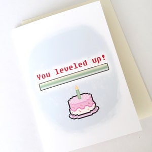 Carte d'anniversaire de niveau supérieur//cartes d'anniversaire de geek//carte de voeux de joueur//carte d'art de carte de 8 bits//joueur rétro//anniversaire drôle//anniversaire de joueur