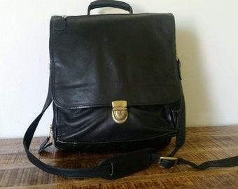 Vintage 1970s Black Colombian Leather FRYE Crossbody Shoulder Briefcase Computer Bag