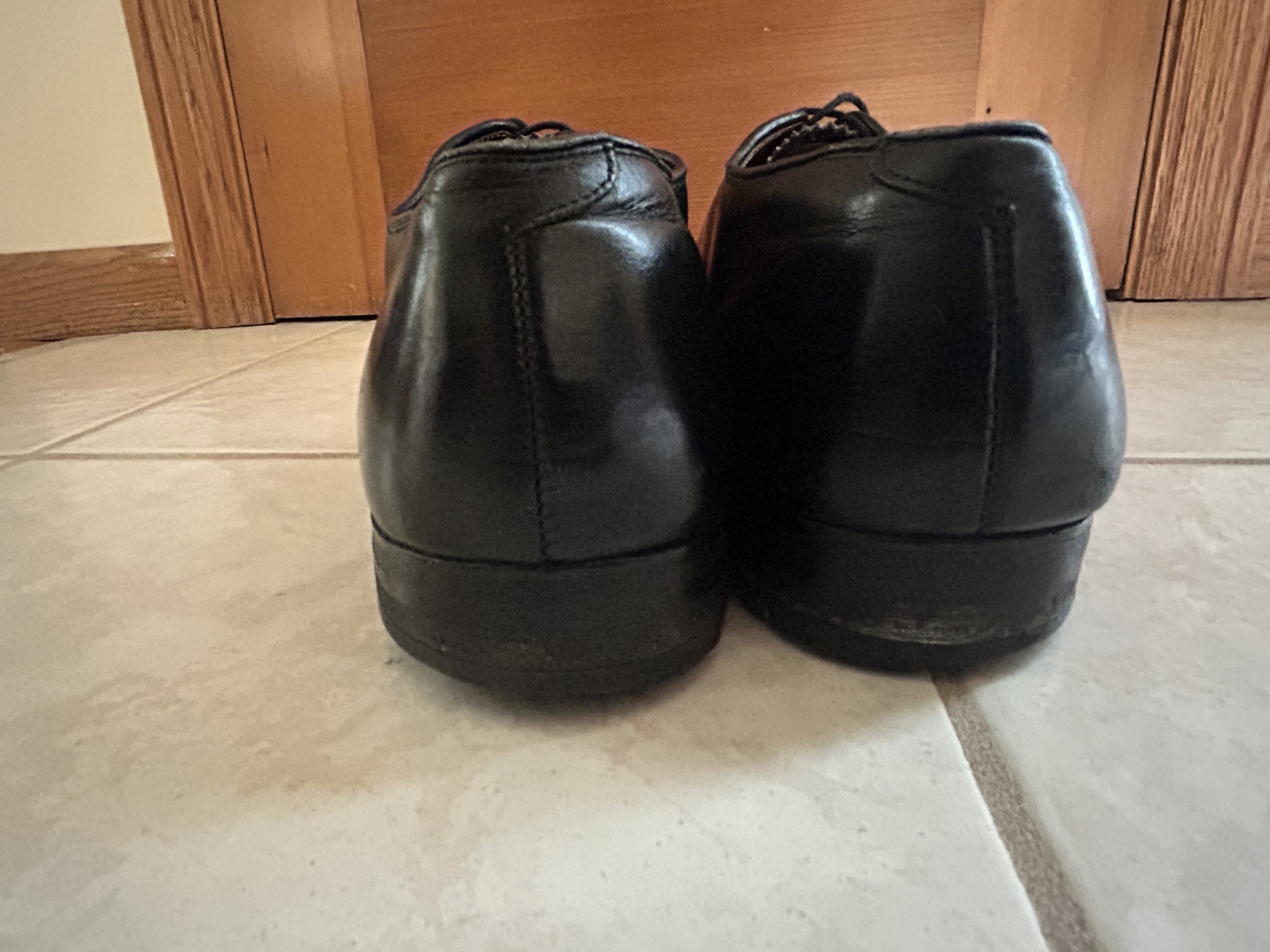 Men's Vintage Black Calfskin Leather ALDEN 907 Straight Tip