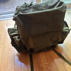 adidas backpack egypt Essentials 3-Stripes Performance Gym & Training backpack olive strata,white for men & women: Buy Online at Best Price in Best Designer Crossbody Handbag Colour:Arsenal Dept_GIFTS
