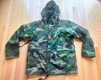 Medium 00s US Army ECWCS Parka / Gen III 3 Level 7 Extreme