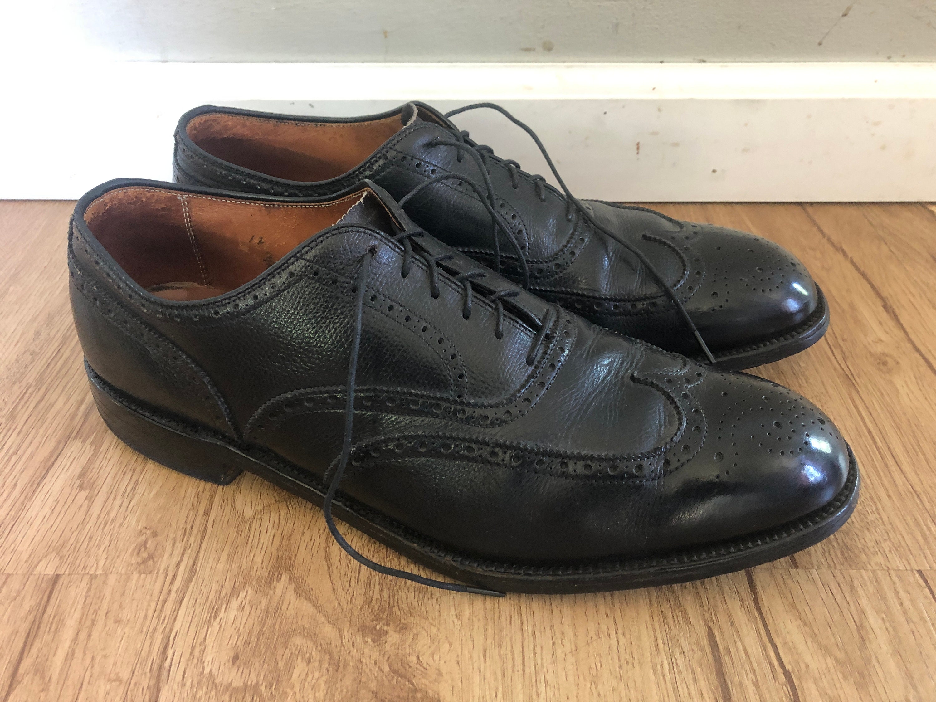 Mens 50s Vintage Black Mesh Wingtip Dress Shoes, Freeman NOS – The Hip  Zipper Nashville