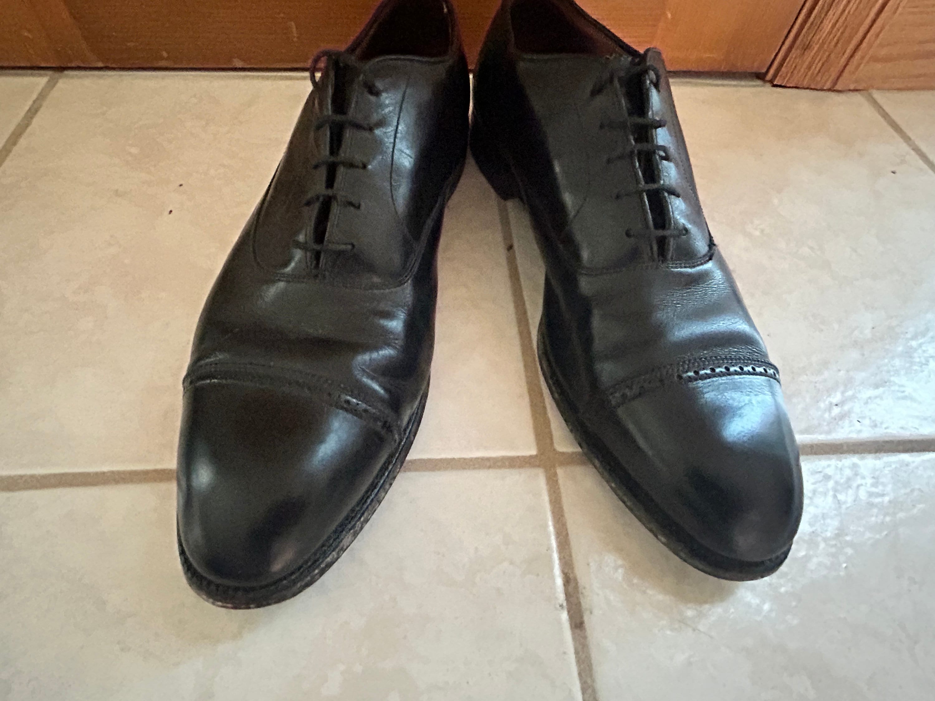 Men's Vintage Black Calfskin Leather ALDEN 907 Straight Tip