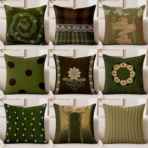 Vintage-Kissenbezug aus grünem Samt, botanisches Kissen im Cottagecore-Stil, Dekokissen im Folk-Textil-Look, Goblincore-Dekor im Dark-Academia-Stil