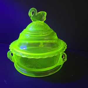 Uranium Swan - Etsy