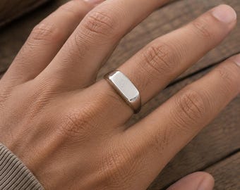 Minimalistischer Silberring, geometrisches Facettendesign, stapelbarer Unisex-Schmuck