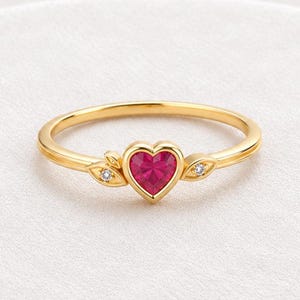 Ruby Heart Ring, Diamond Leaf Ring, Dainty Everyday Ring, Romantic Promise Ring, July Birthstone Jewelry, Unique Bridal Ring, Gifts for Her