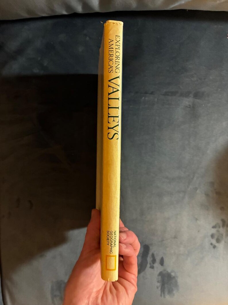 Het verkennen van de valleien van Amerika: van de Shenandoah tot de Rio Grande, door de National Geographic Society, 1984, eerste editie. In bijna perfecte/zeer goede staat. afbeelding 9