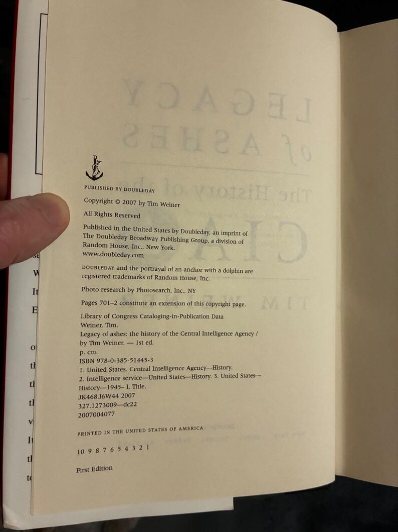 Legacy of Ashes: The History of the CIA door Tim Weiner, 2007, eerste editie, eerste druk, goede/bijna perfecte staat. afbeelding 3