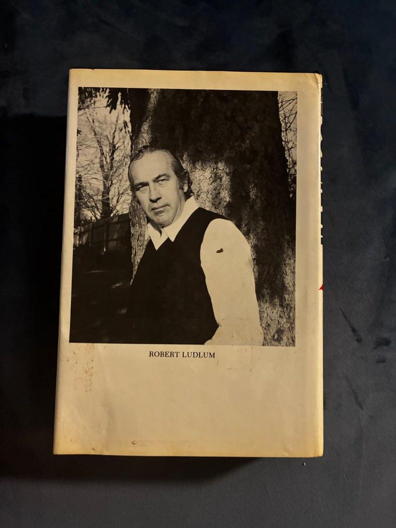 The Holcroft Covenant by Robert Ludlum 1978 First Edition First Printing Near Fine/Very Good Hardcover image 2