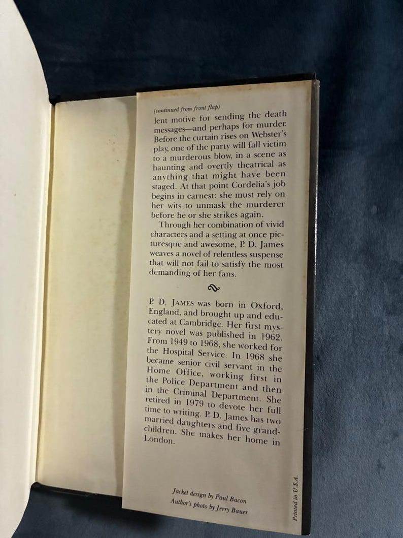 El cráneo bajo la piel de P. D. James. Primera edición, primera impresión. Casi perfecto/Muy buen estado. Tapa dura. imagen 4