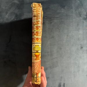 Little House in the Big Woods: Laura Ingalls Wilder Book Club Edition (Hardcover) image 6