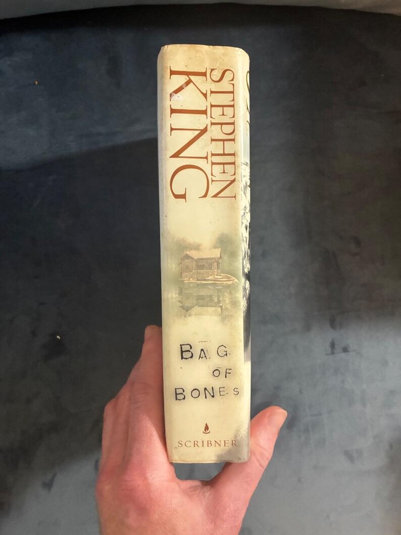 Bag of Bones by Stephen King 1998 First Edition First Printing Near Fine/Very Good image 6