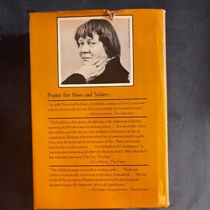 Suore e soldati di Iris Murdoch, 1981, Prima edizione, Prima stampa, Ottime condizioni. immagine 5