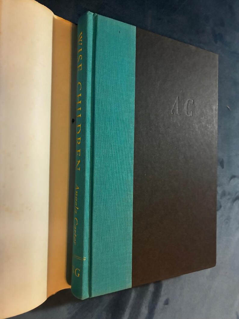 Wise Children by Angela Carter 1992 First Edition Near Fine/Near Fine image 9
