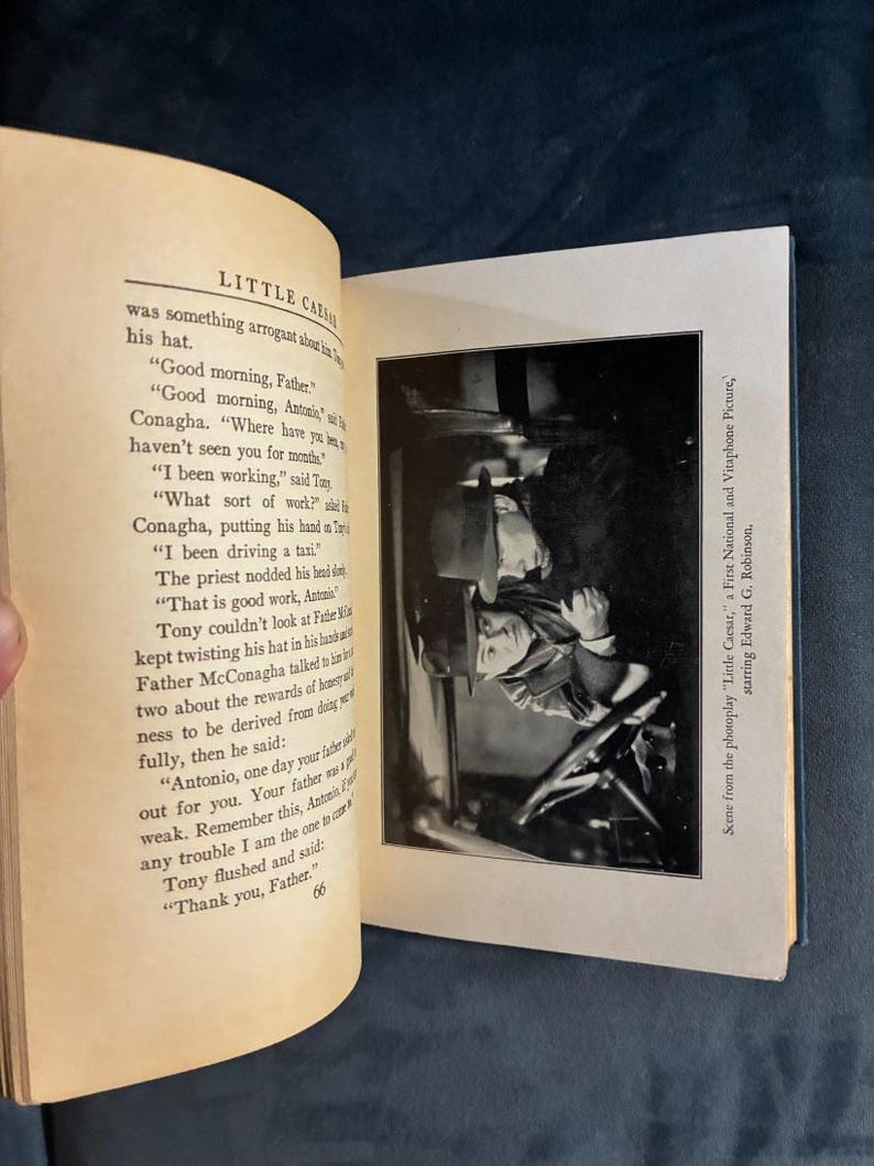 El pequeño César de W. R. Burnett 1931 A. L. Burt Company Edición cinematográfica imagen 4