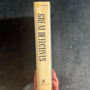 Great Detectives: A Century of the Best Mysteries from England and America by David Willis McCullough (editor) 1984 First Edition First image 7