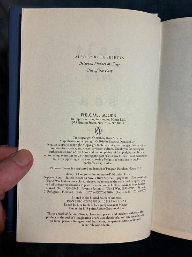 Salt to the Sea by Ruta Sepetys Signed 2016 First Edition First Printing Near Fine/VG+ image 4