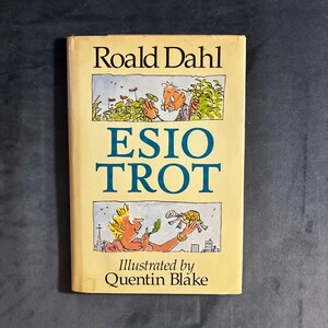 Esio Trot by Roald Dahl 1990 First Edition First Printing Near Fine/Very Good image 1