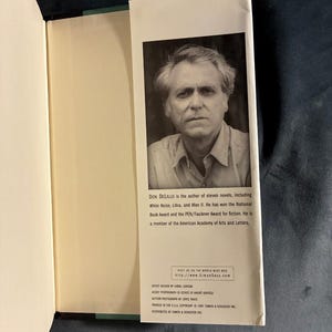 Underworld de Don DeLillo, 1997, primera edición, primera impresión, tapa dura, en excelente estado. imagen 5