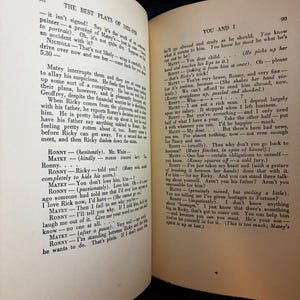 De bästa pjäserna från 1922-23 och årsboken för dramat i Amerika av Burns Mantle (redaktör) bild 9