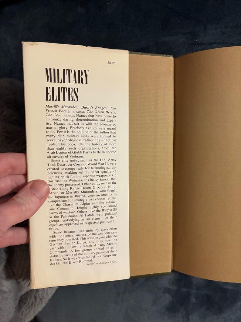 Élites militares por Roger A. Beaumont 1974 Primera edición Primera impresión Casi perfecto/Muy bueno imagen 2