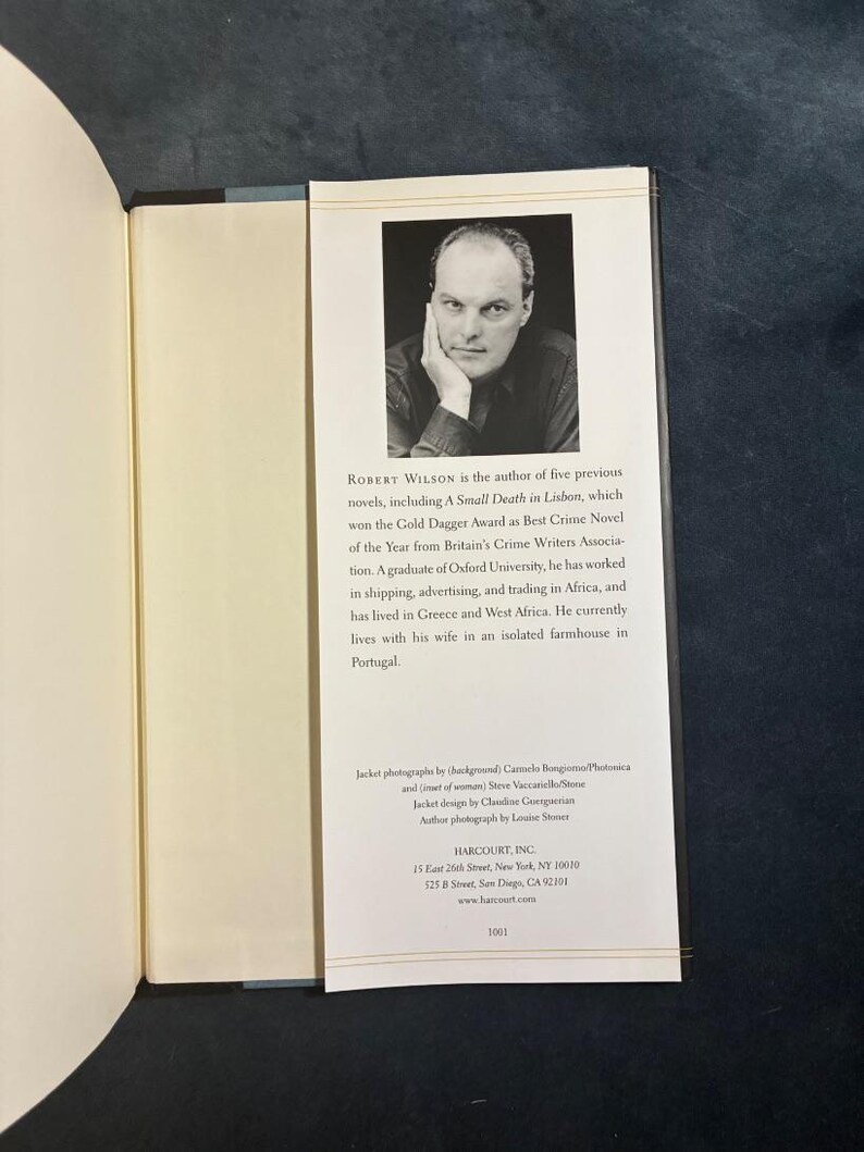 The Company of Strangers by Robert Wilson 2001 First Edition First Printing Fine/VG+ image 5