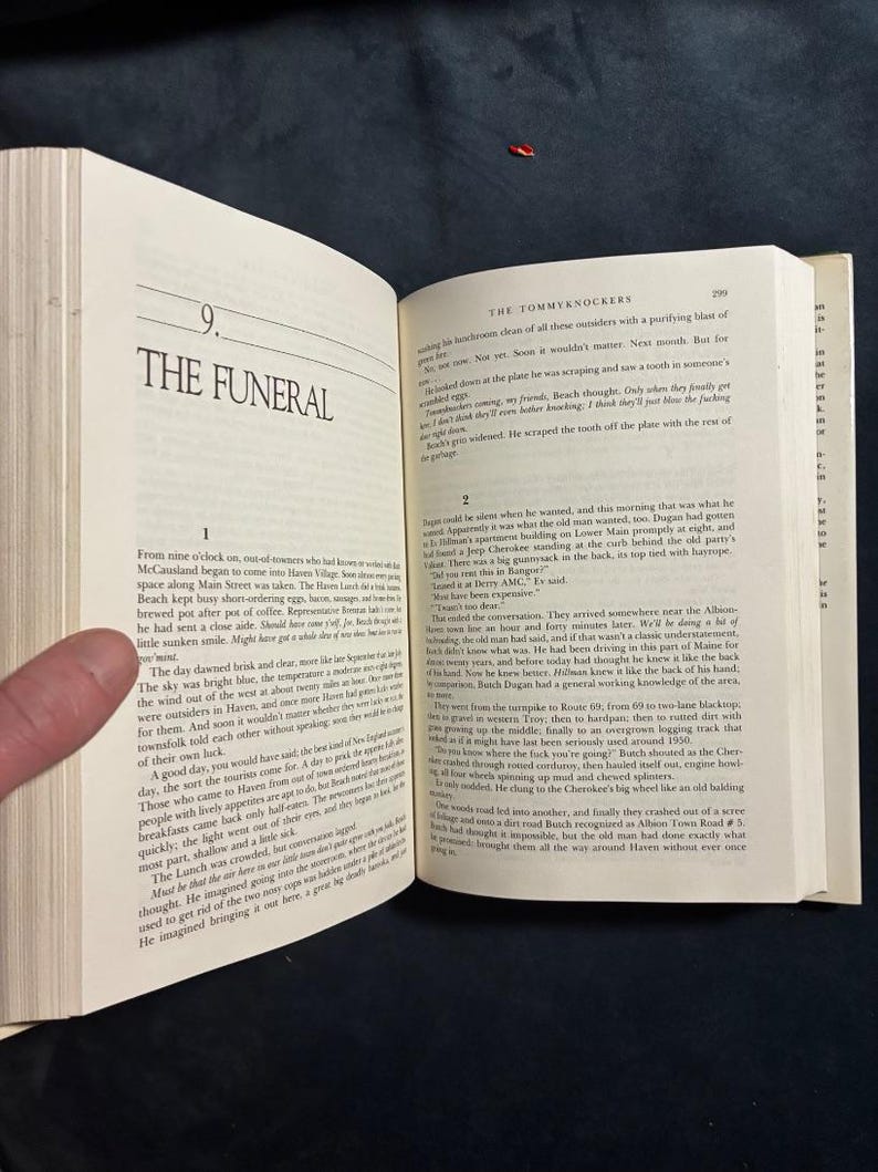 The Tommyknockers by Stephen King 1987 First Edition First Printing Fine/Near Fine image 8
